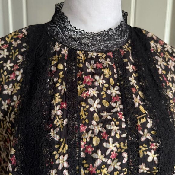 TOPSHOP Black Floral and Lace Long Sleeve Boho Flower Child Blouse Size 8 - Picture 4 of 8